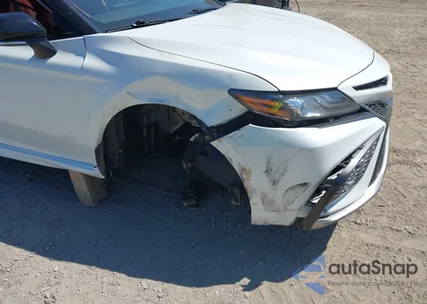 2022 Toyota Camry Xse Hybrid z USA, uszkodzony, nr VIN 4T1K31AK3NU044155